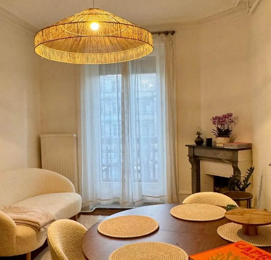 Charming Apartment Near Jet 日内瓦